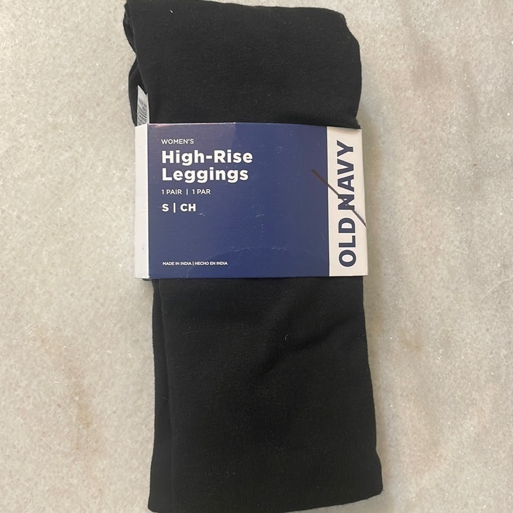 Old Navy High Rise legging woman’s Black bottom New pant Sz small